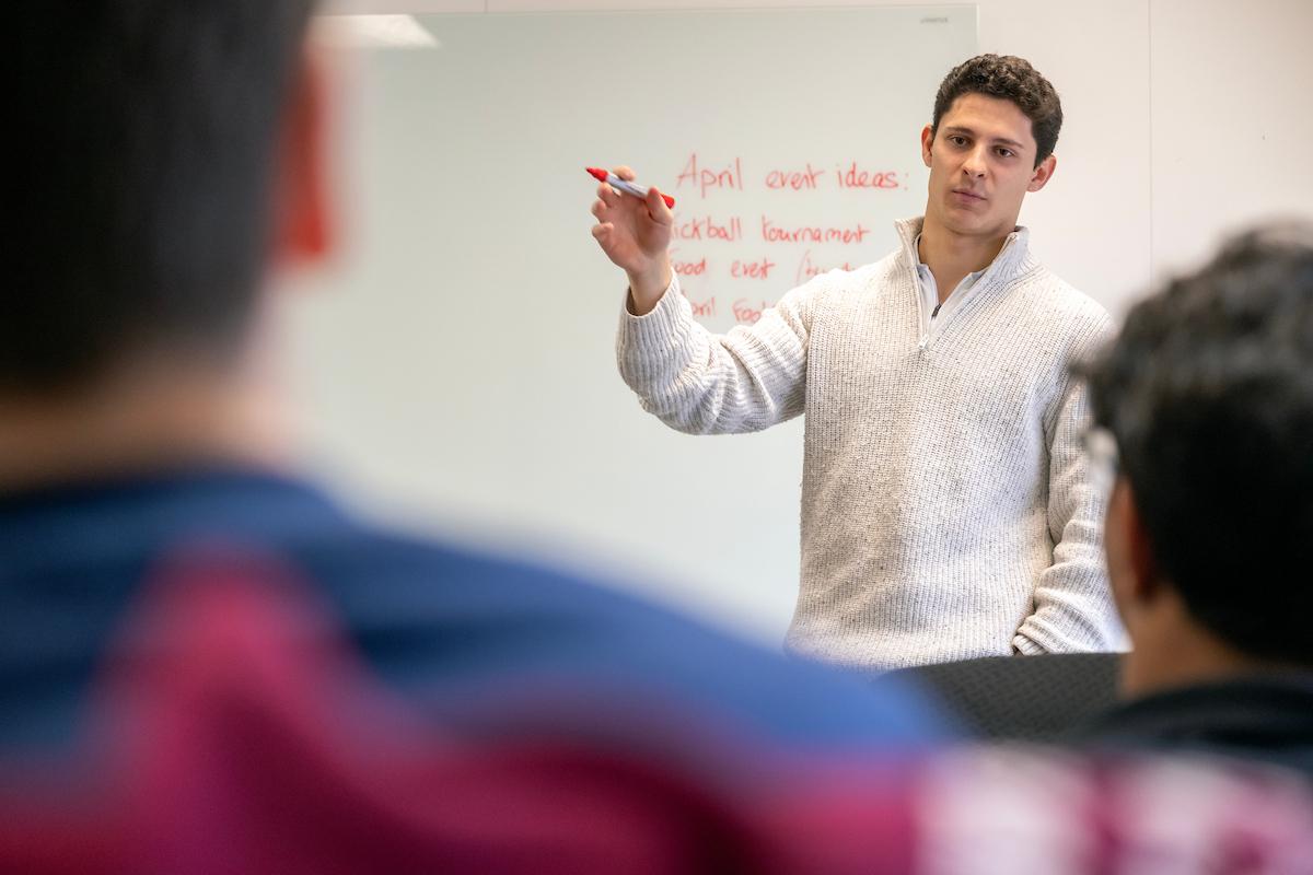 Gentou Arbizu’s majors in psychology and business were two sides of the same coin. He said F&M empowered him to pursue both fields and balance the emotional intelligence of a psychologist with the strategic mindset of a business leader.