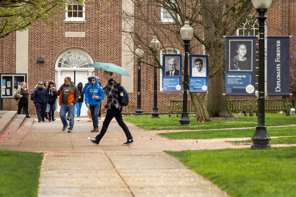 Campus tour during Admitted Students Weekend.