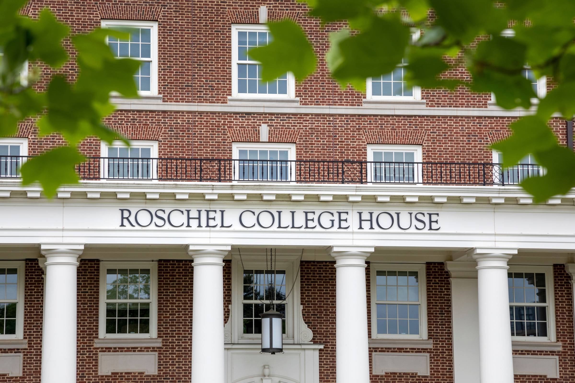 Roschel College House