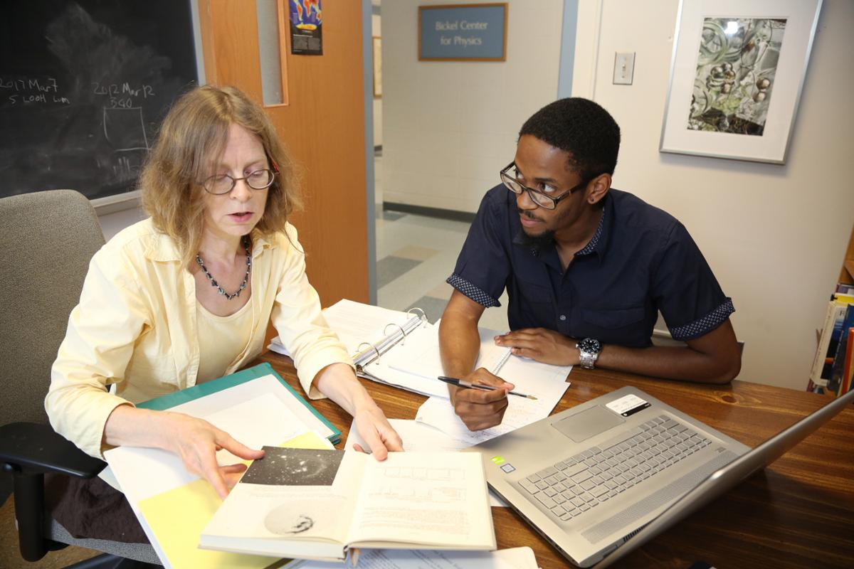 Physics Advising and Research Physics Advising and Research