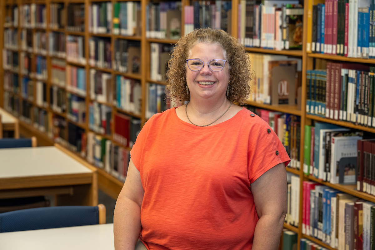 Jenn Buch in the Shadek-Fakenthal library.