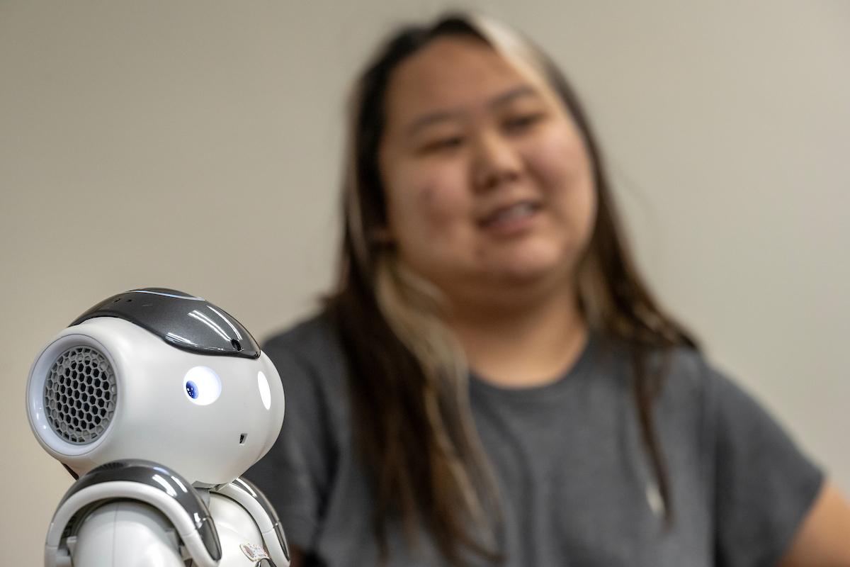 F&M computer science students code robots