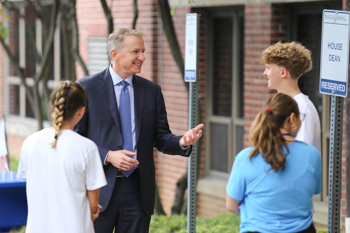 Move in with F&M President Andy Rich