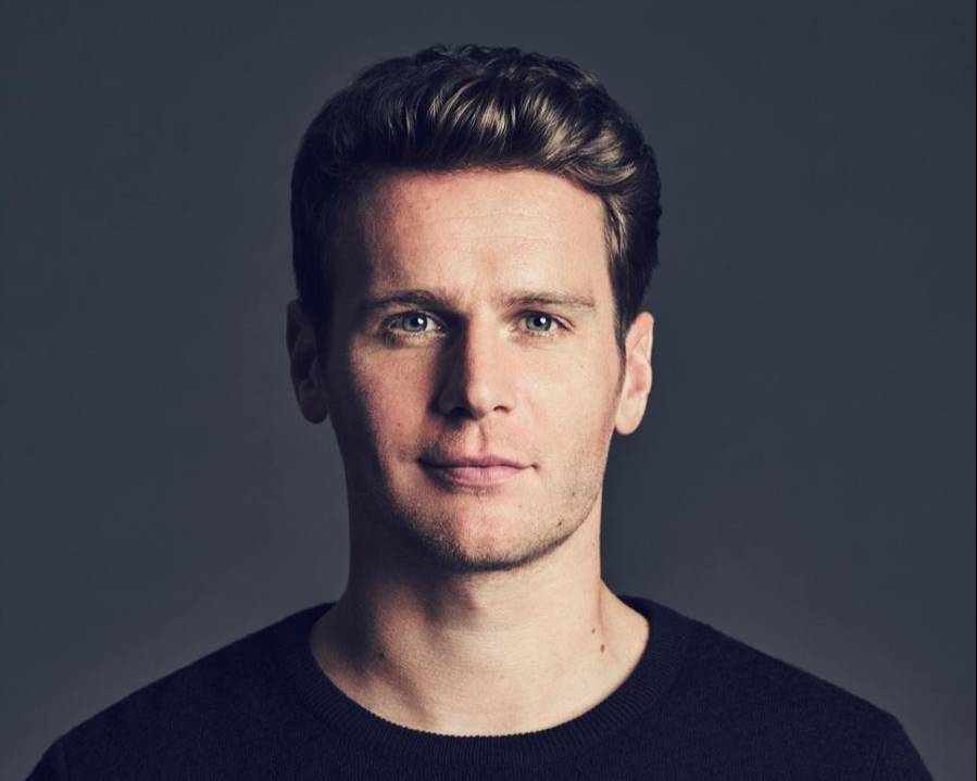 Jonathan Groff