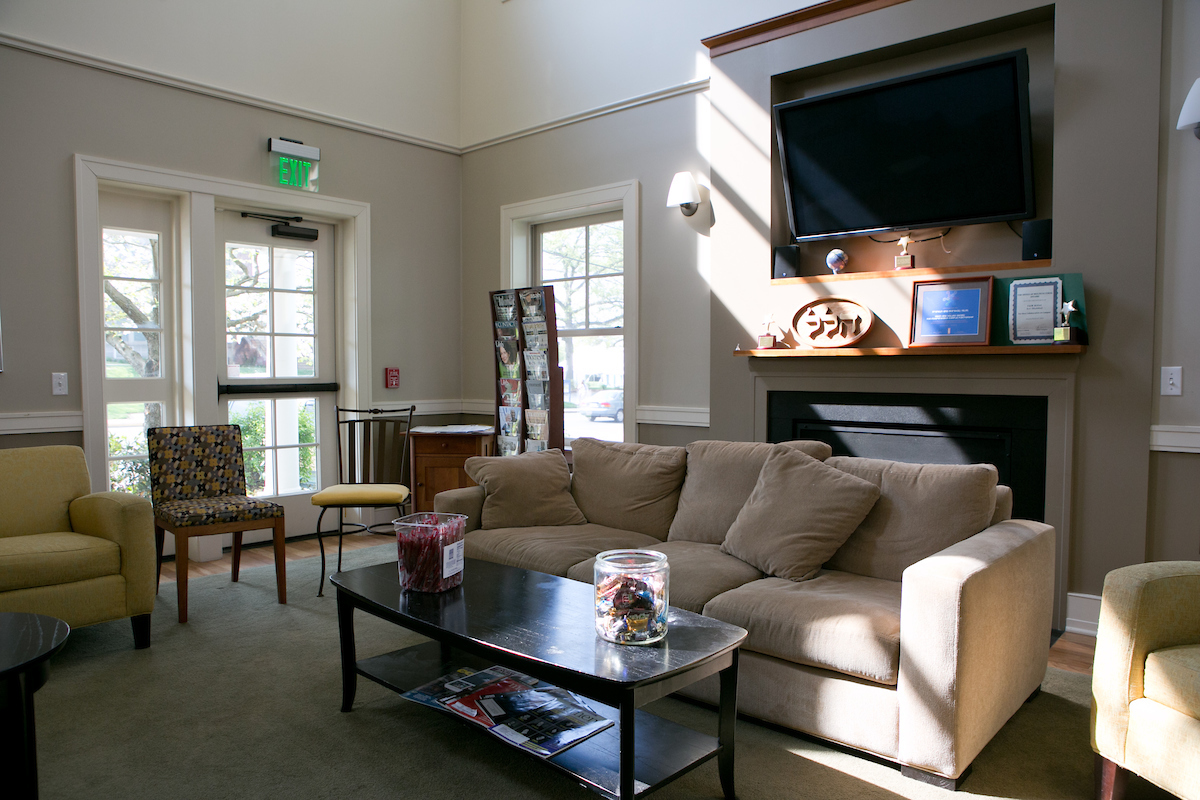 Living room of the Klehr Center for Jewish Life