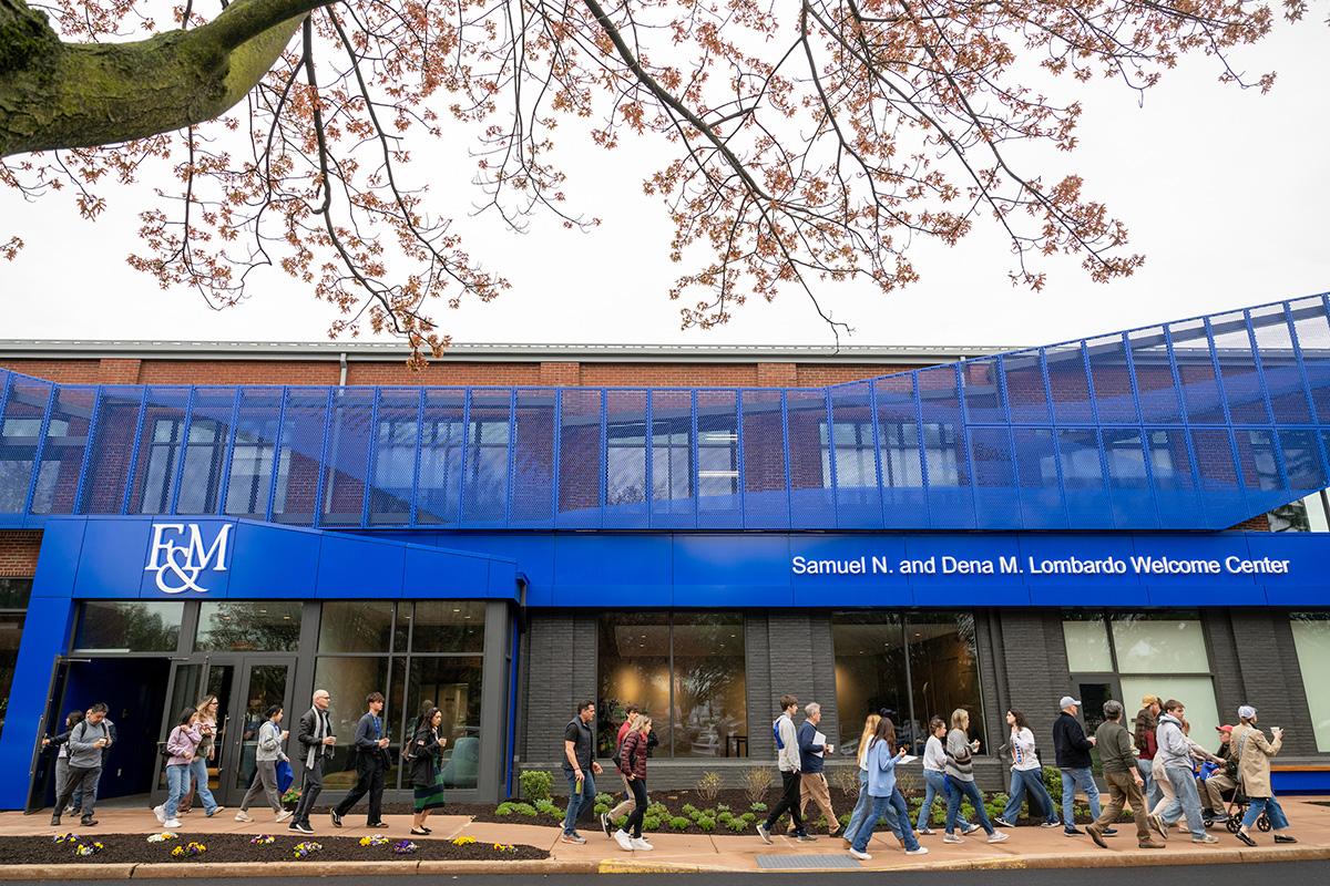 Lombardo Welcome Center - 08