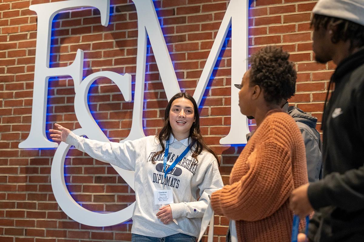 Lombardo Welcome Center - 10