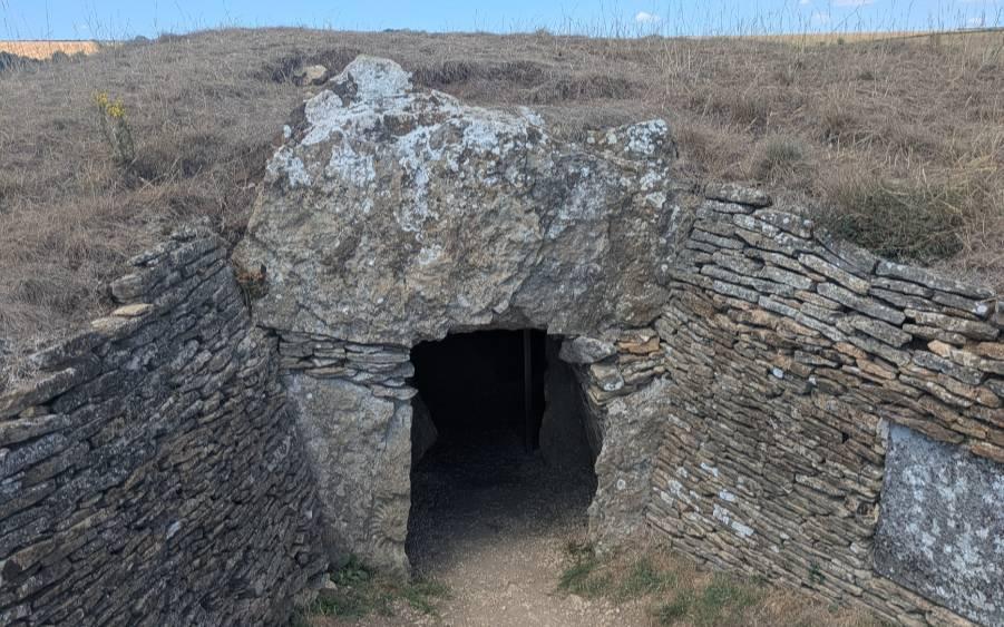 Stoney Littleton Long Barrow