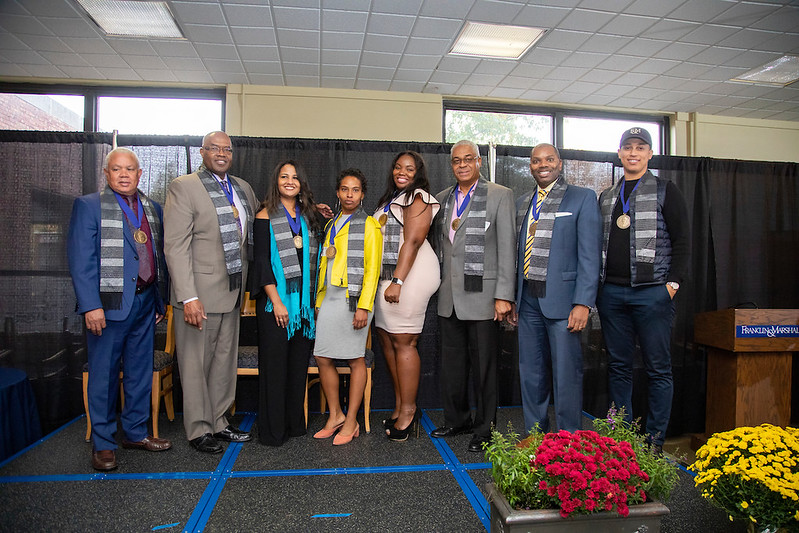 The 2019 Bridgett Award recipients gather for a group photo wearing their stoles.