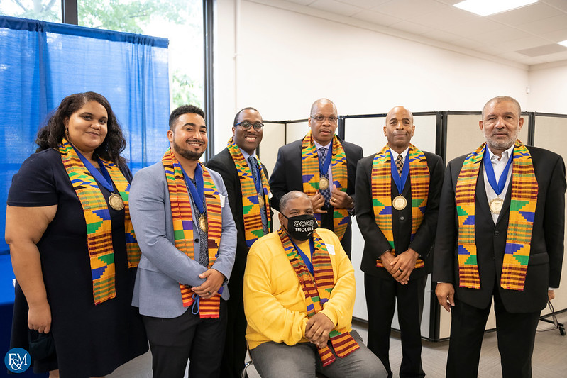 The 2021 Bridgett Award recipients gather for a group photo wearing their stoles.