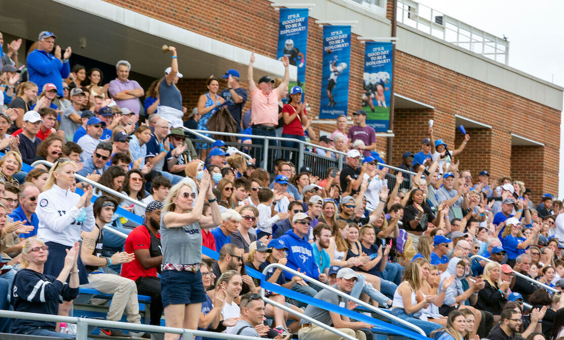 Cheering crowd in Shadek Stadium