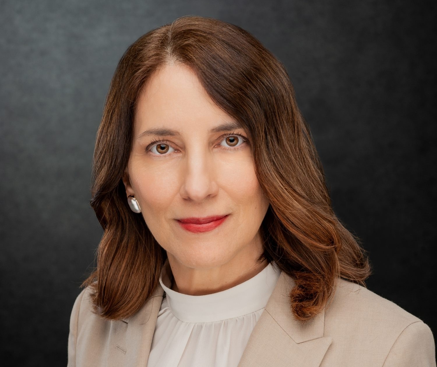Heather Hoffman headshot