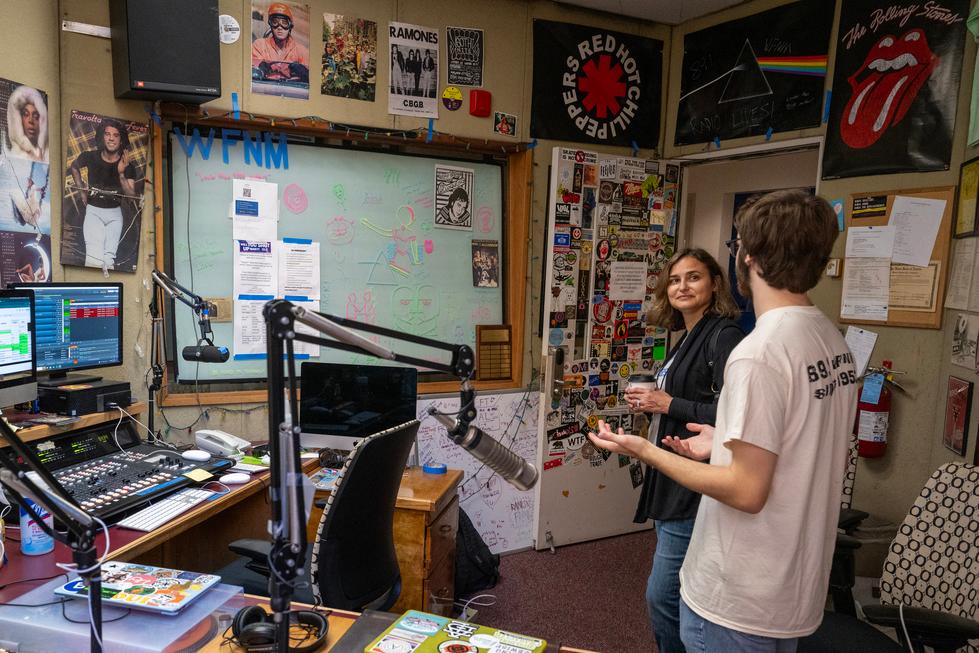 Students in the WFNM control room
