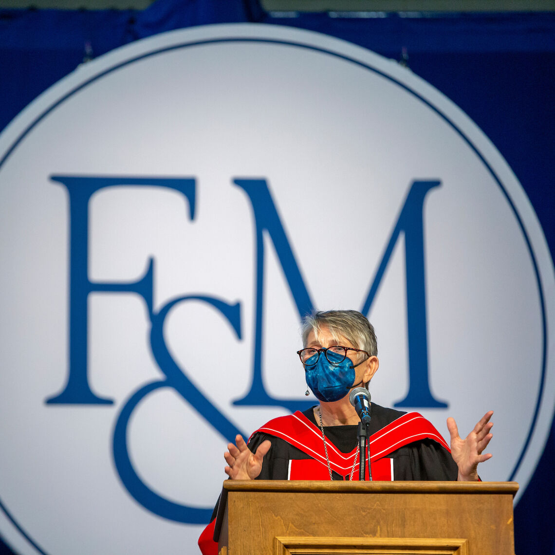 President Barbara K. Altmann addresses the Class of 2022 during  the May 14 Commencement ceremony in F&M's Alumni Sports & Fitness Center.