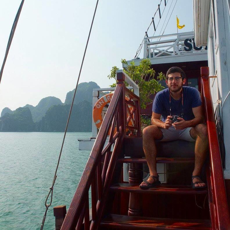 boat halong bay vietnam SIT IHP Cities F16