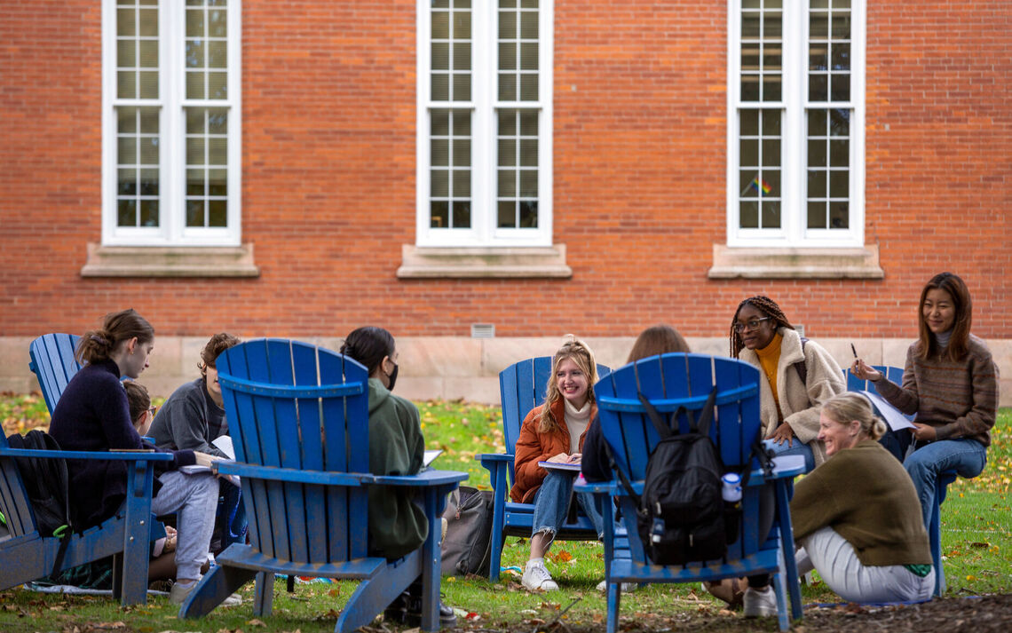 Students convene outside at F&M campus in fall
