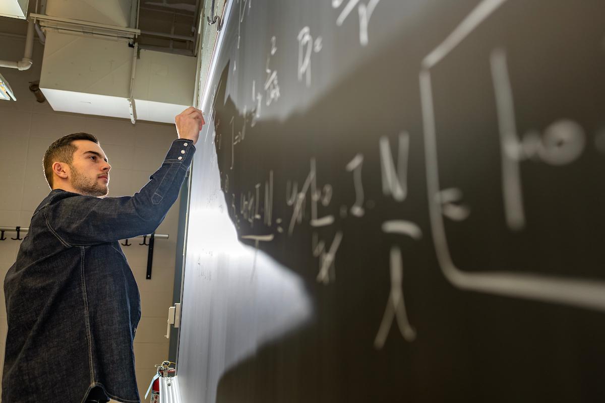 Menelaos Raptis, astrophysics Menelaos Raptis, astrophysics