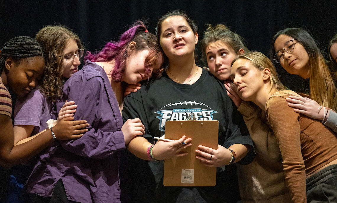 f&M... Behind the scenes: Members of F&M Players, the College's student-run musical theater organization, rehearse for the upcoming production of "9 to 5: The Musical."