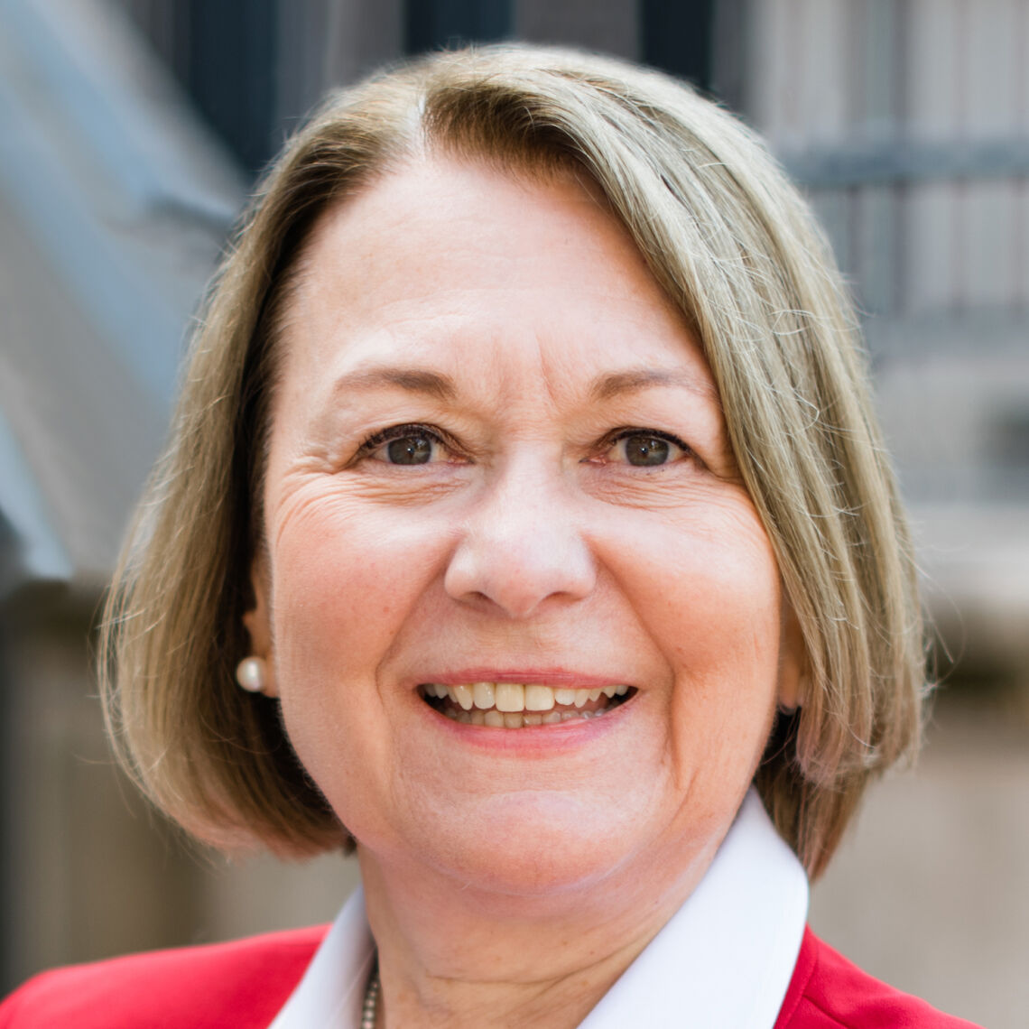 ... Kathleen E. Harring '80 will receive an honorary doctorate of humane letters at Franklin & Marshall's Commencement. Harring is the president of Muhlenberg College in Allentown, Pa. She is Muhlenberg's 13th president and the first woman to lead the 175-year-old college.